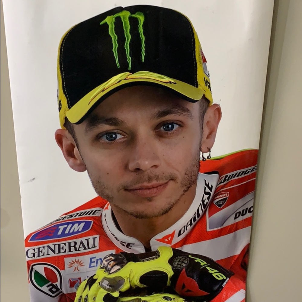 Ducati hat from 2012 model GP at Laguna Seca - Picture 7 of 8